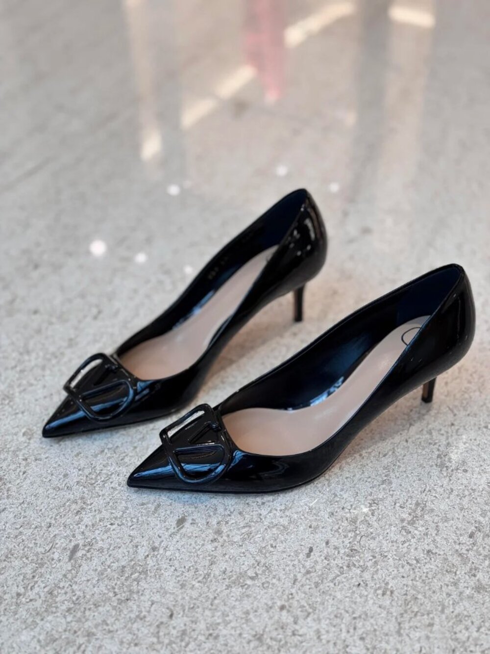 Classic Valentino shoes: A Stylish and Versatile Choice for Elegance